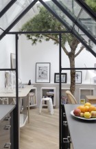 Paris Loft Apartment on Rue Voltaire by Grégoire De Lafforest | Yellowtrace.