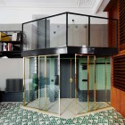 Carrer Avinyo Barcelona Apartment by￼ David Kohn Architects | Yellowtrace