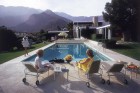 Poolside Gossip, Richard Neutra / Photo by Slim Aarons | Yellowtrace