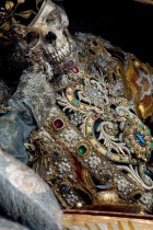 Heavenly Bodies: Spectacular Catacombs Saints Photographed by Paul Koudounaris | Yellowtrace