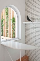 Refurbished Holiday Apartment by Colombo and Serboli Architecture | Yellowtrace