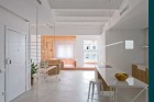 Refurbished Holiday Apartment by Colombo and Serboli Architecture | Yellowtrace