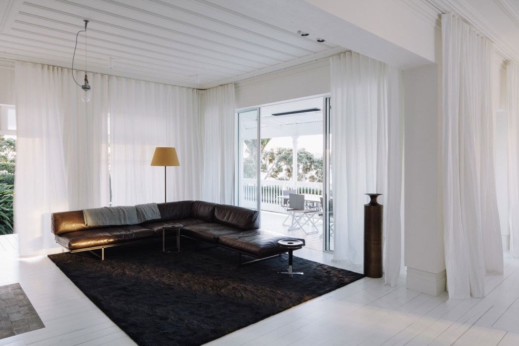 Harbour Edge House by Fearon Hay Architects | Yellowtrace.
