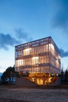 Nest We Grow by College of Environmental Design UC Berkeley + Kengo Kuma & Associates | Yellowtrace