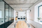 Black & White Apartment in Moscow by Crosby Studios | Yellowtrace