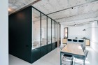 Black & White Apartment in Moscow by Crosby Studios | Yellowtrace