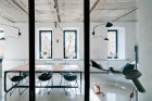 Black & White Apartment in Moscow by Crosby Studios | Yellowtrace
