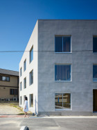 Pillar Grove Architects' Office by Mamiya Shinichi Design Studio | Yellowtrace