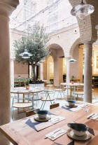 'El Pintón' in Sevilla by Lucas y Hernández-Gil Architects | Yellowtrace