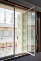 1940s Retro Apartment Renovations, Palacio 7E in Porto by Atelier in.vitro | Yellowtrace