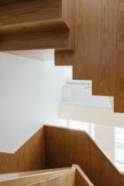 Prazeres Building in Lisbon, Portugal by Aurora Arquitectos | Yellowtrace