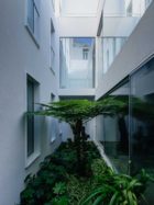 Prazeres Building in Lisbon, Portugal by Aurora Arquitectos | Yellowtrace