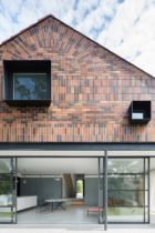 Au Yeung House in Sydney by Tribe Studio | Yellowtrace