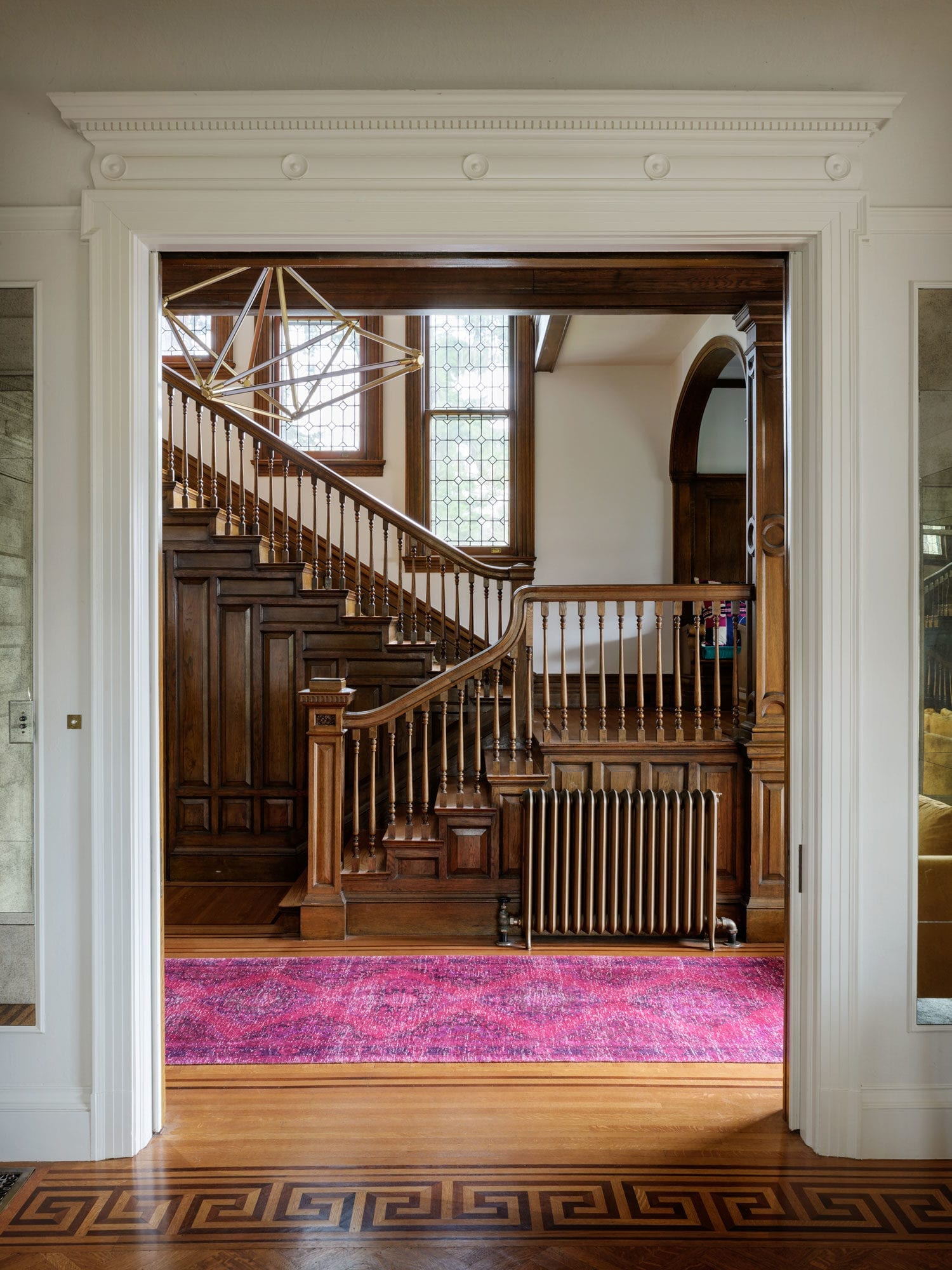 Historic Victorian House in Portland by Jessica Helgerson | Yellowtrace