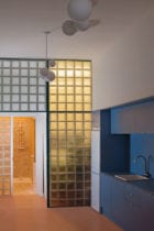 Small Madrid Apartment Transformed into an Office by Plutarco Experimento | Yellowtrace