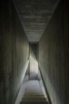 House in Estrela, Lisboa, Portugal by Aires Mateus | Yellowtrace