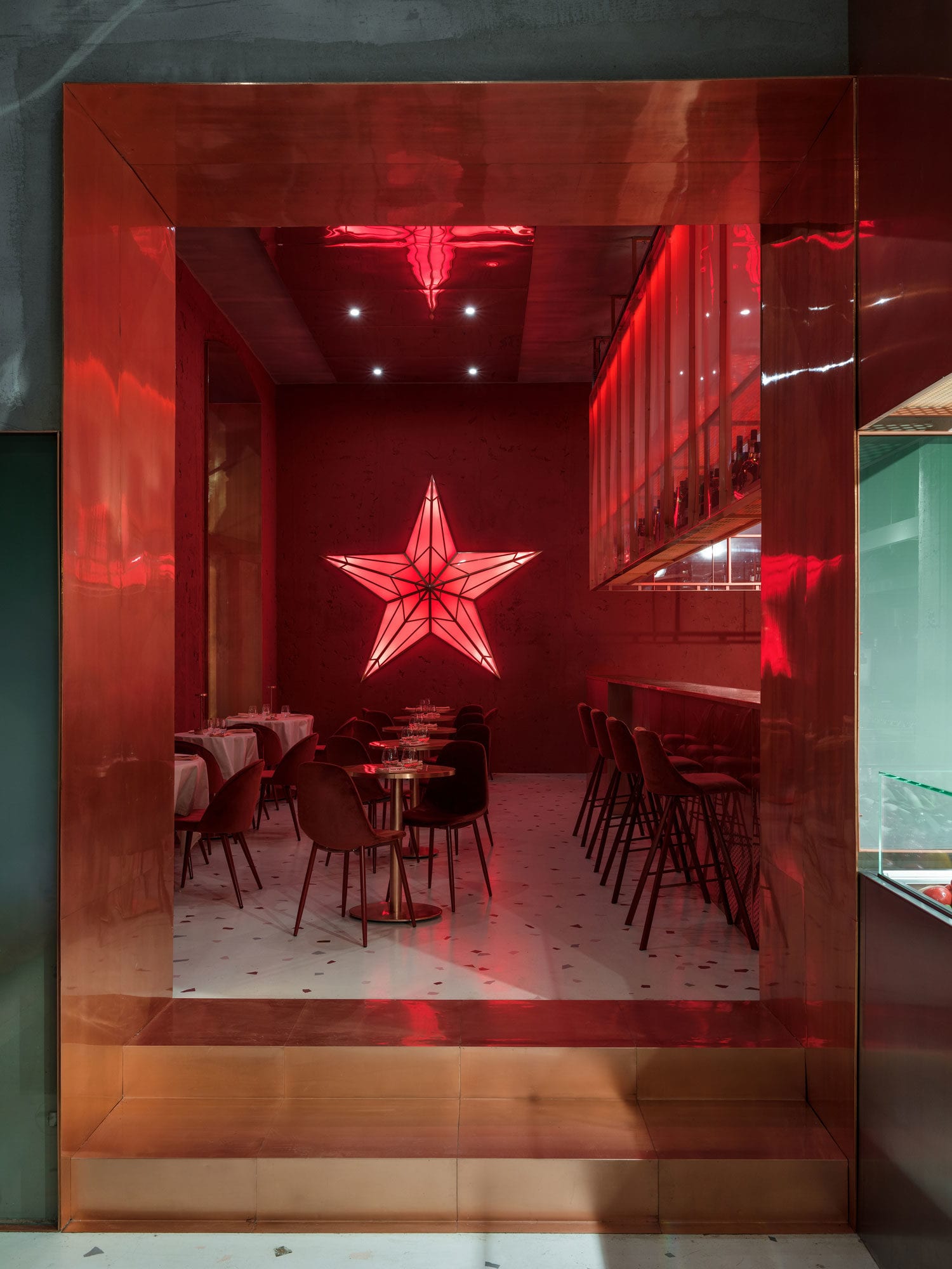 Pink Mama Restaurant in Moscow, Russia by Crosby Studios | Yellowtrace