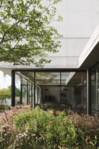 Reed House in Subiaco, Western Australia by Beth George Architect, Photo Ben Hosking | Yellowtrace