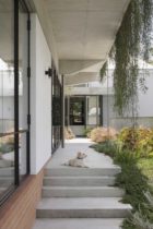 Reed House in Subiaco, Western Australia by Beth George Architect, Photo Ben Hosking | Yellowtrace