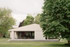 Sheffield Residence in Massachusetts by Vincent Appel / Of Possible, Photo Rory Gardiner | Yellowtrace