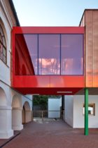 Primary School Vresovice by Public Atelier and Fuuze, Education Interiors, Photo BoysPlayNice | Yellowtrace