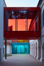 Primary School Vresovice by Public Atelier and Fuuze, Education Interiors, Photo BoysPlayNice | Yellowtrace