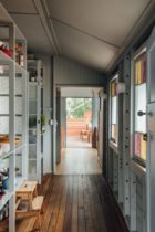 K&T's Place in Brisbane, Queenslander Renovation, Nielsen Jenkins Australian Architecture | Yellowtrace