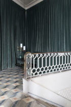 Sala Equis, Madrid Cinema Interiors, Plantea Estudio, Photo Alicia Macias | Yellowtrace