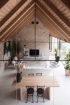 Martin Skocek, House V Slovakia, Vernacular Architecture, Photo Matej Hakar | Yellowtrace