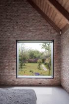 Martin Skocek, House V Slovakia, Vernacular Architecture, Photo Matej Hakar | Yellowtrace