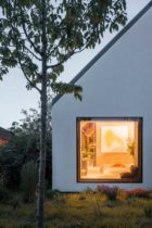 Martin Skocek, House V Slovakia, Vernacular Architecture, Photo Matej Hakar | Yellowtrace