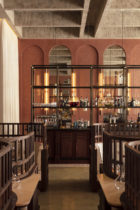 Maison François Brasserie London, The Guild Of Saint Luke / John Whelan | Yellowtrace