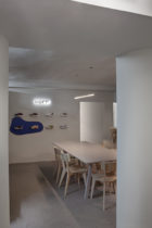 Ciszak Dalmas Ferrari, Hoff Flagship Madrid Shop Interior, Photo Asier Rua | Yellowtrace
