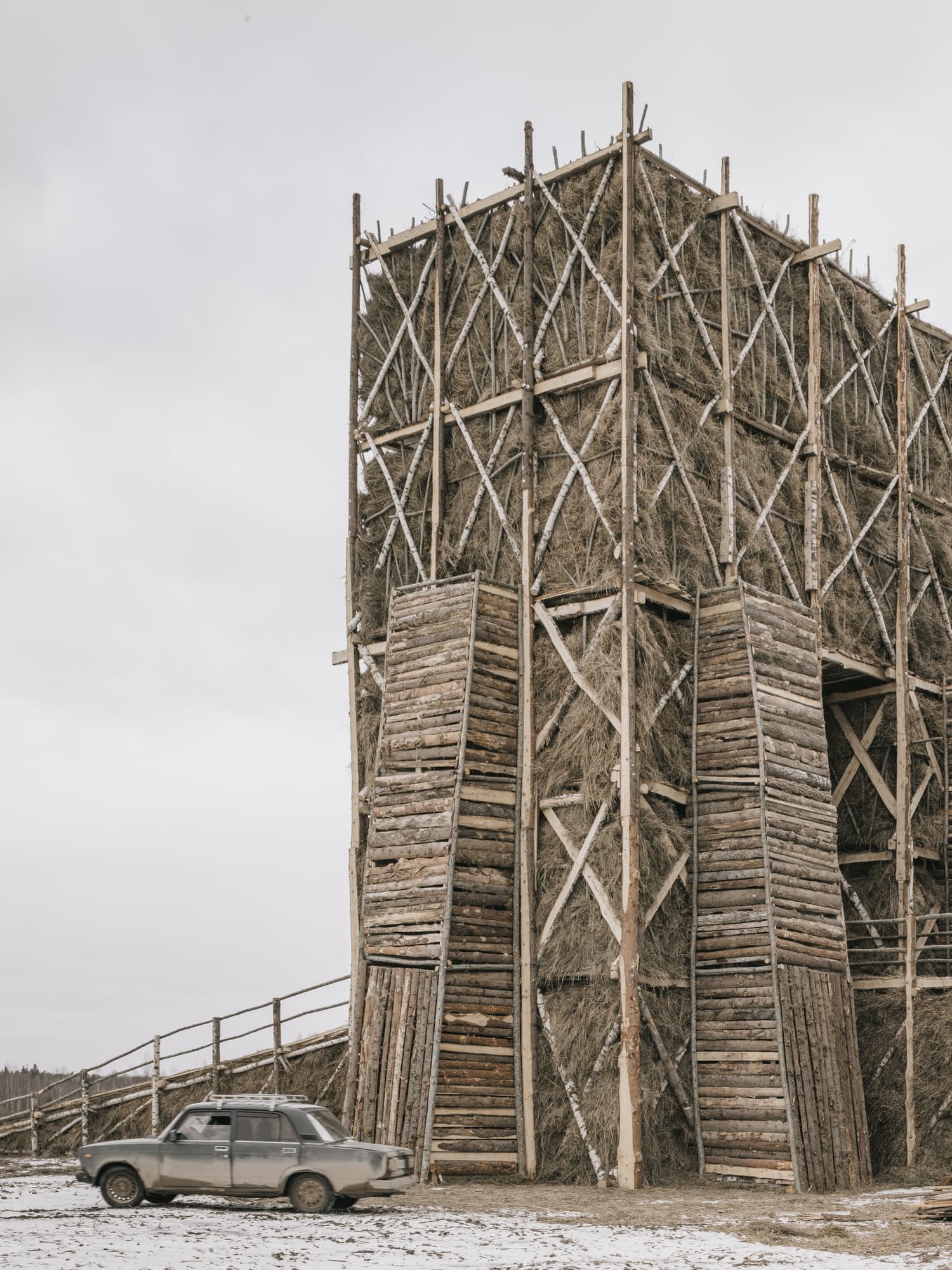 Katarsis, Burning Bridges Installation in Russia, Photo Grigoriy Sokolinsky | Yellowtrace