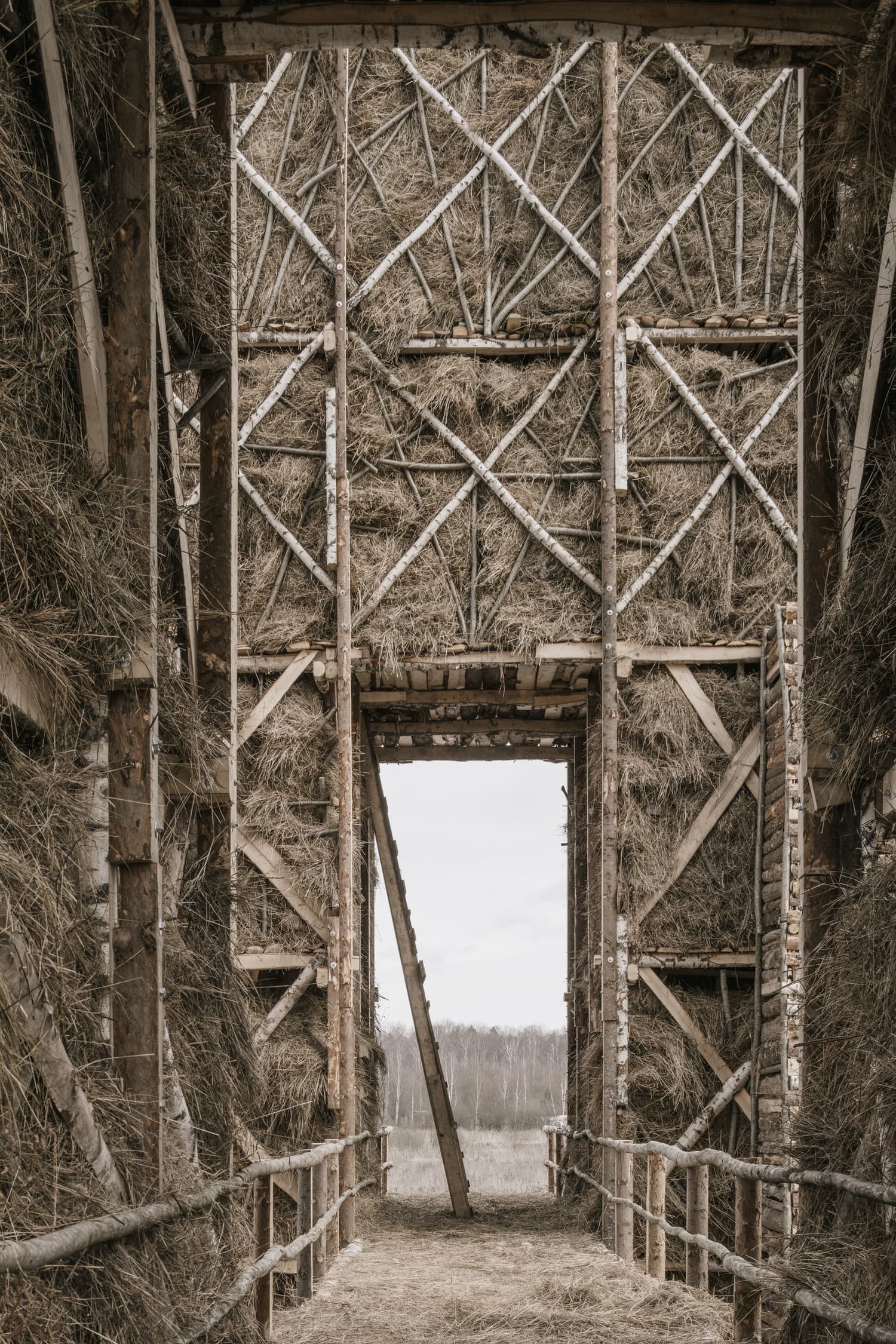Katarsis, Burning Bridges Installation in Russia, Photo Grigoriy Sokolinsky | Yellowtrace