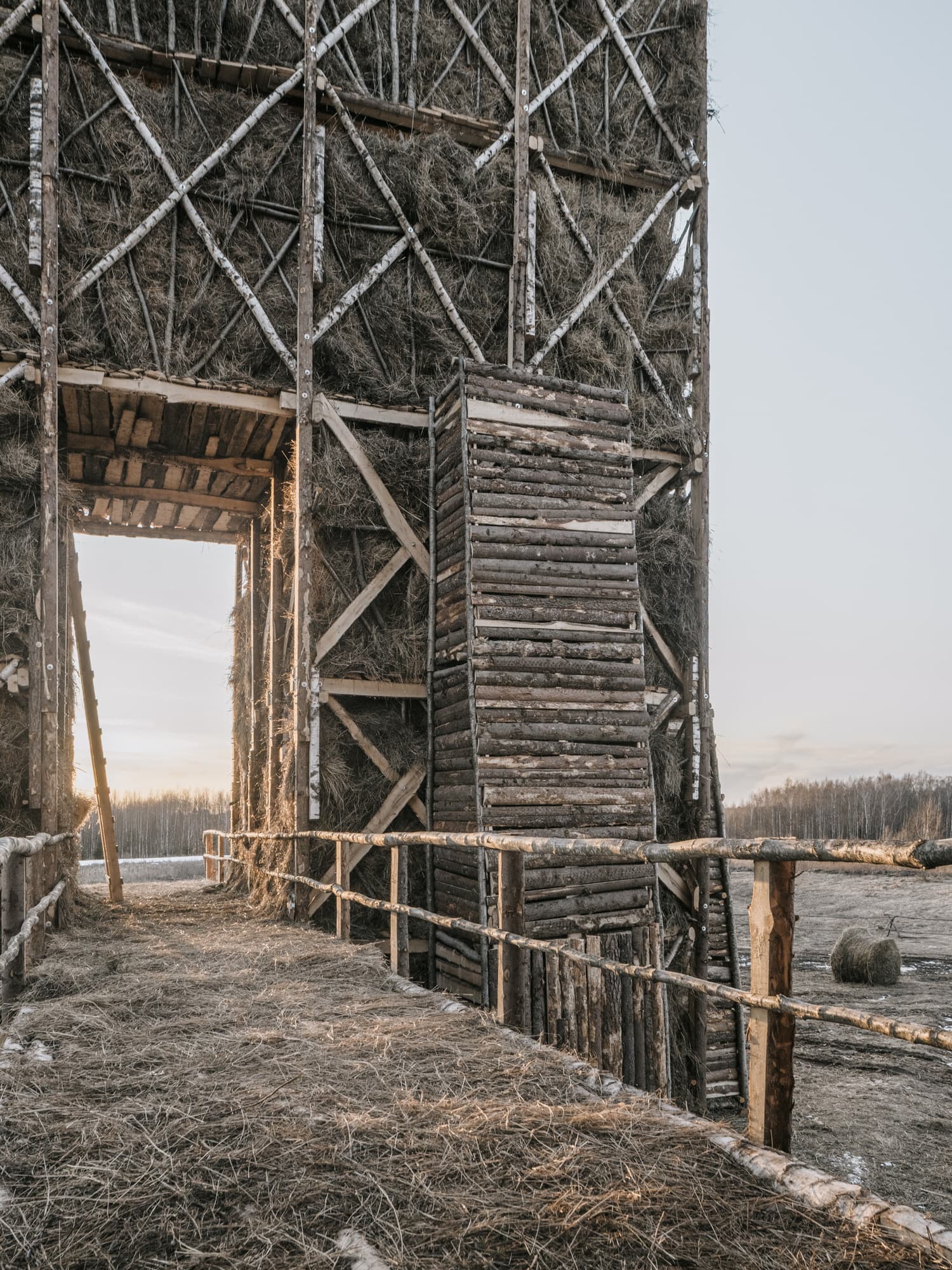 Katarsis, Burning Bridges Installation in Russia, Photo Grigoriy Sokolinsky | Yellowtrace