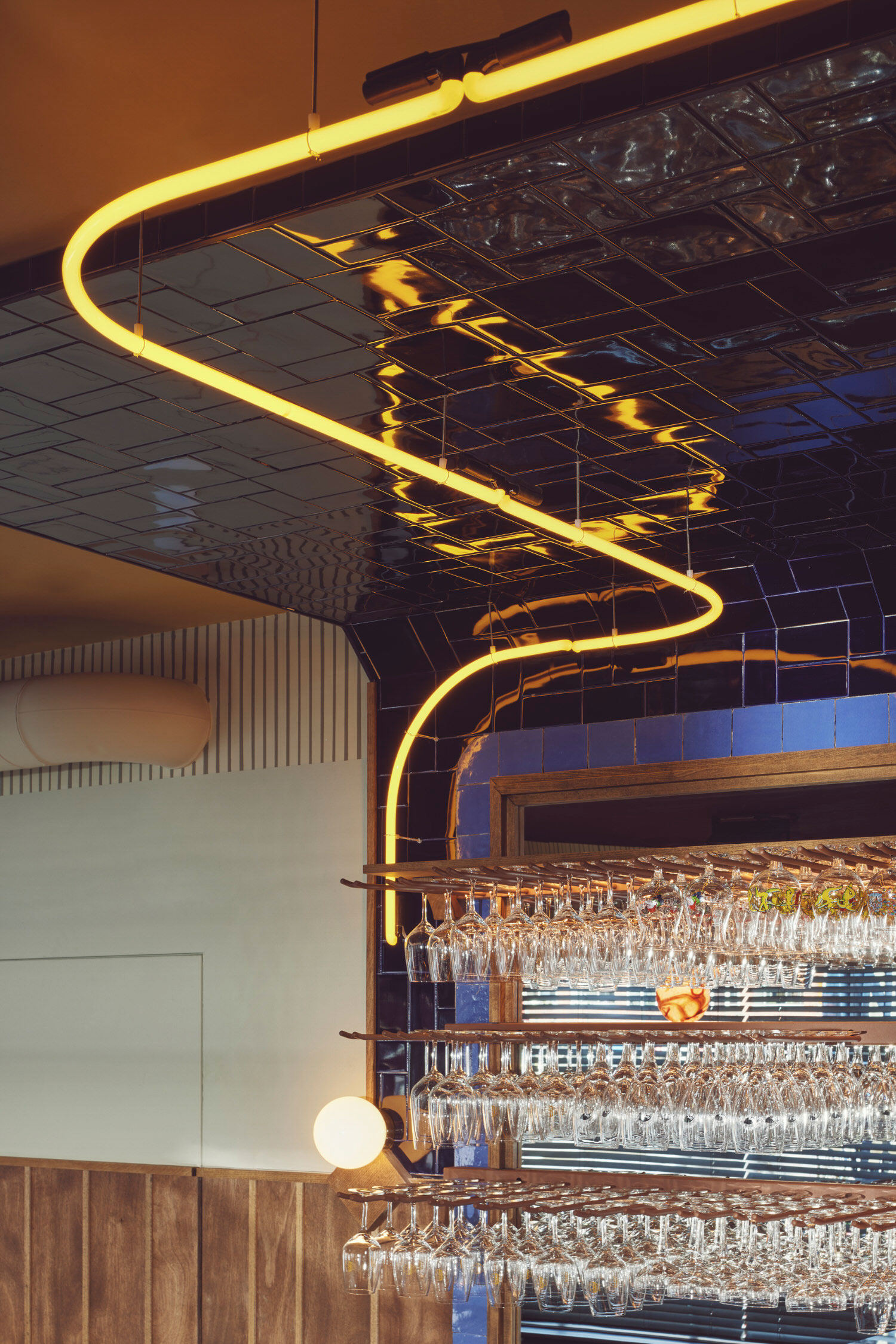 Arie Op de Hoek Bar in Amsterdam by Studio Modijefsky Yellowtrace