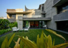 Matharoo Associates Plain Ties House Surat India Photo Dinesh Mehta Yellowtrace 03