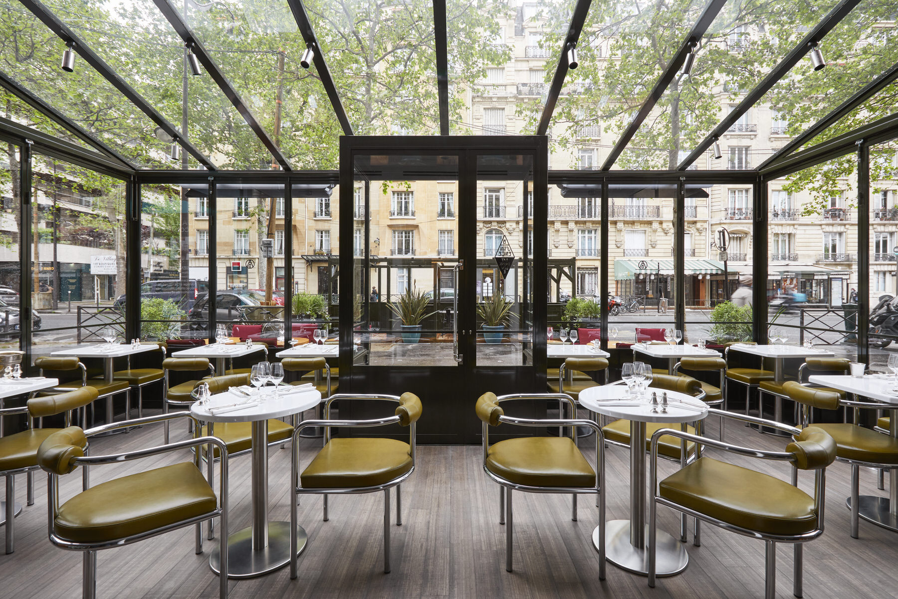 Abstinence Restaurant Paris by LizeeHugot Studio Yellowtrace