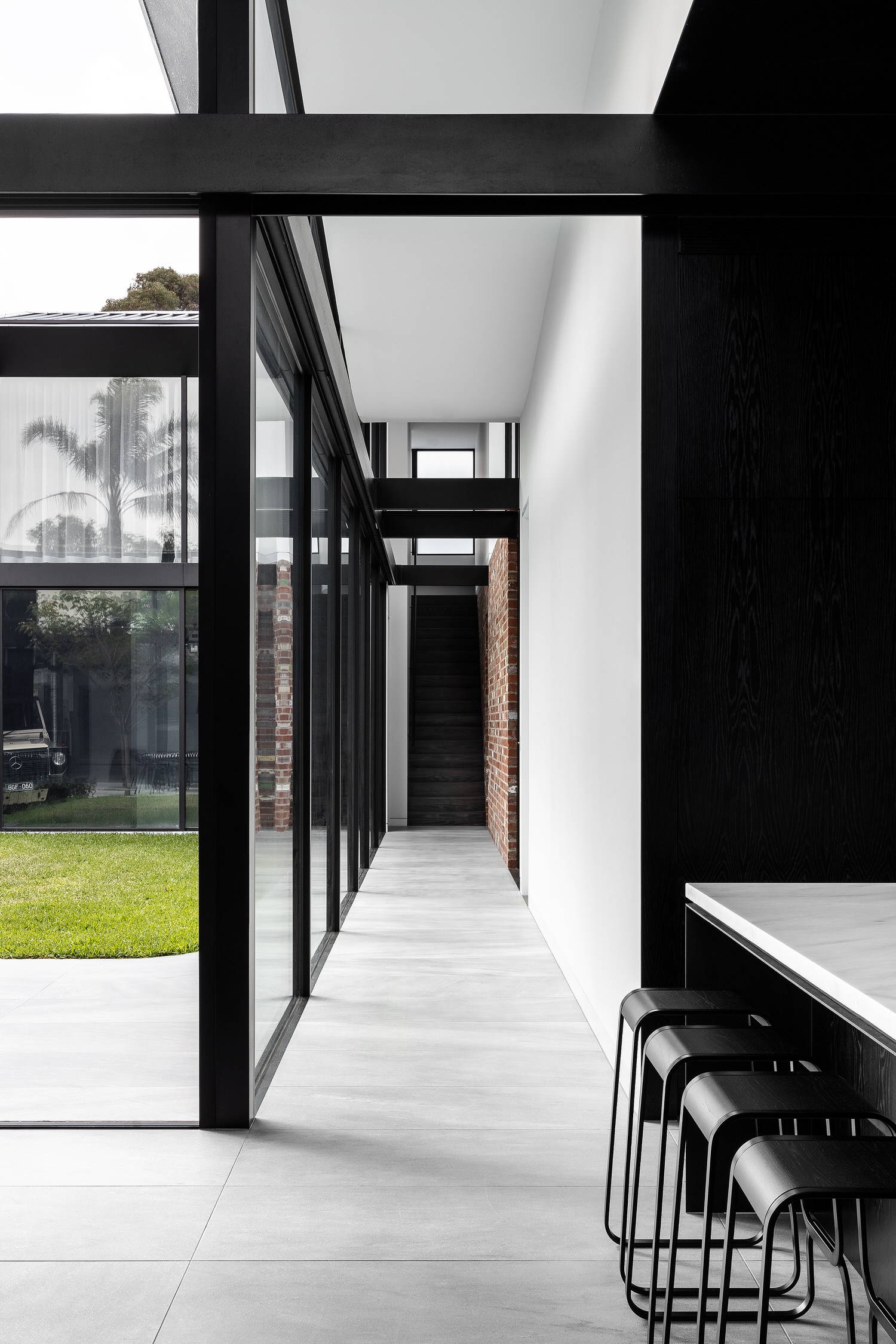 Mccluskey Studio Cera Stribley Bayside House Melbourne Homes Photo Timothy Kaye Yellowtrace 13