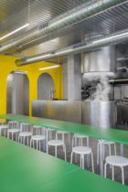 Burr Brutal Burrito Madrid Fast Food Restaurant Photo Maru Serrano Yellowtrace 05