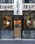 Uchronia Cafe Nuances Paris Photo Felix Dol Maillot Yellowtrace 01