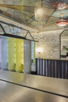 Uchronia Cafe Nuances Paris Photo Felix Dol Maillot Yellowtrace 03
