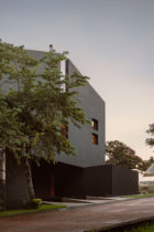 Lopez Gonzalez Studio Casa Cumbres House In Xalapa Photo Cesar Bejar Yellowtrace 04
