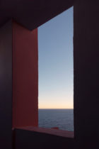 Ricardo Bofill Muralla Roja Iii When The Sun Goes Down Photo Andres Gallardo Yellowtrace 02