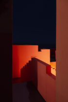 Ricardo Bofill Muralla Roja Iii When The Sun Goes Down Photo Andres Gallardo Yellowtrace 13