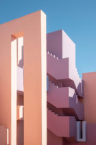 Ricardo Bofill Muralla Roja Iv In Memoriam Ricardo Bofill Photo Andres Gallardo Yellowtrace 15
