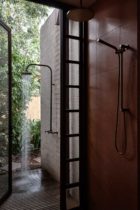 Kennedy Nolan Secret Garden House Melbourne Residential Design Photo Derek Swalwell Yellowtrace 23