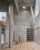 Ludwig Godefroy Architecture Casa Alferez Brutalist Cabin Home Photo Rory Gardiner Yellowtrace 05
