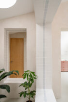 Burr Studio Mrt Home Workspace Hybrid Adaptive Reuse Warehouse Conversion Madrid Photo Maru Serrano Yellowtrace 03
